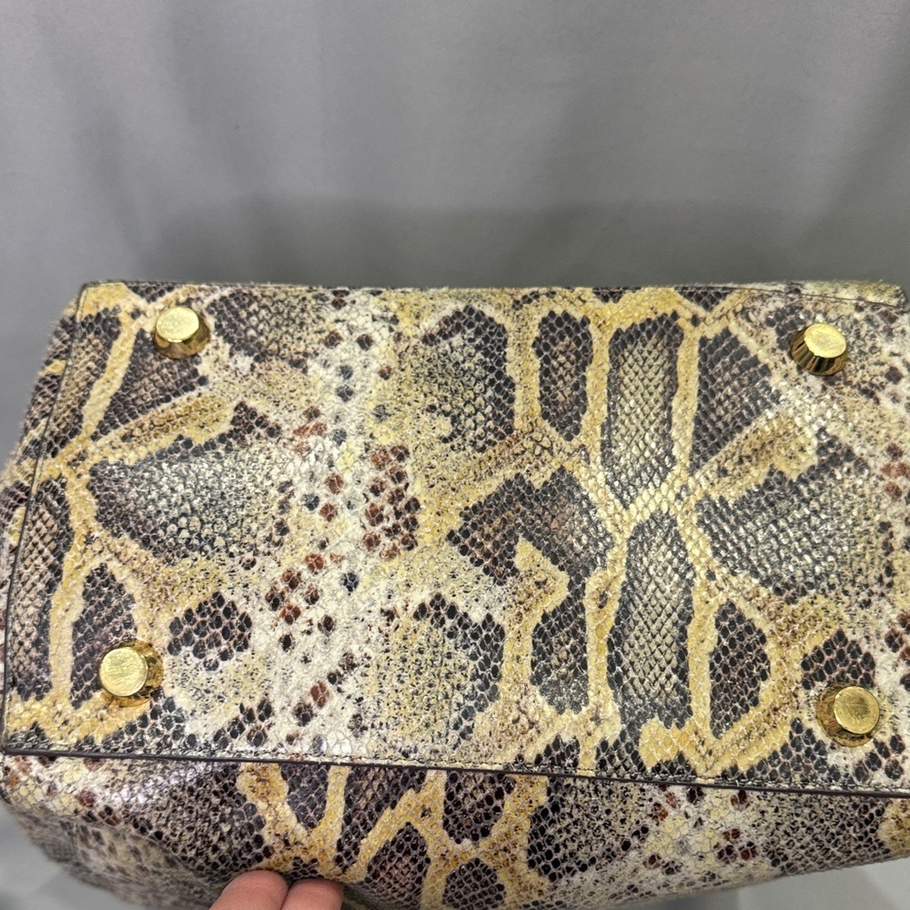 G.I.L.I. Snake-Embossed Leather Tote | Footed | Protective Plastic on Lock - Picture 10 of 10